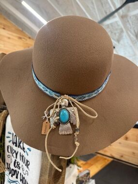Brown Wide-Brim Felt Hat with Turquoise Accent and Decorative Band